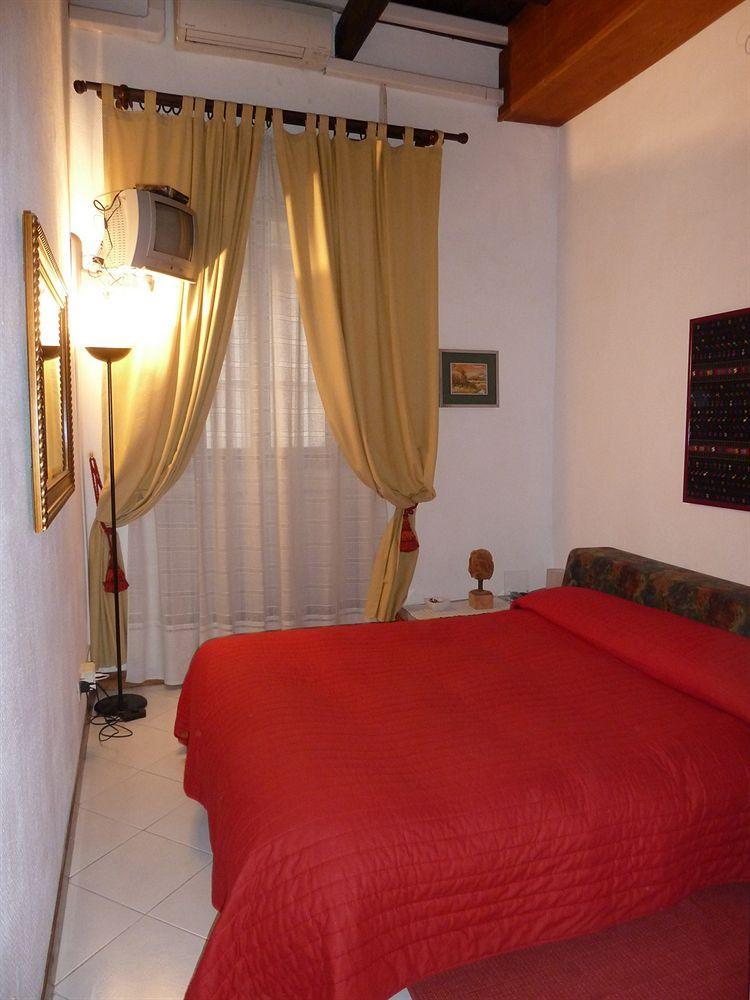 Bed and Breakfast Bb Santa Rosa à Viterbe Extérieur photo