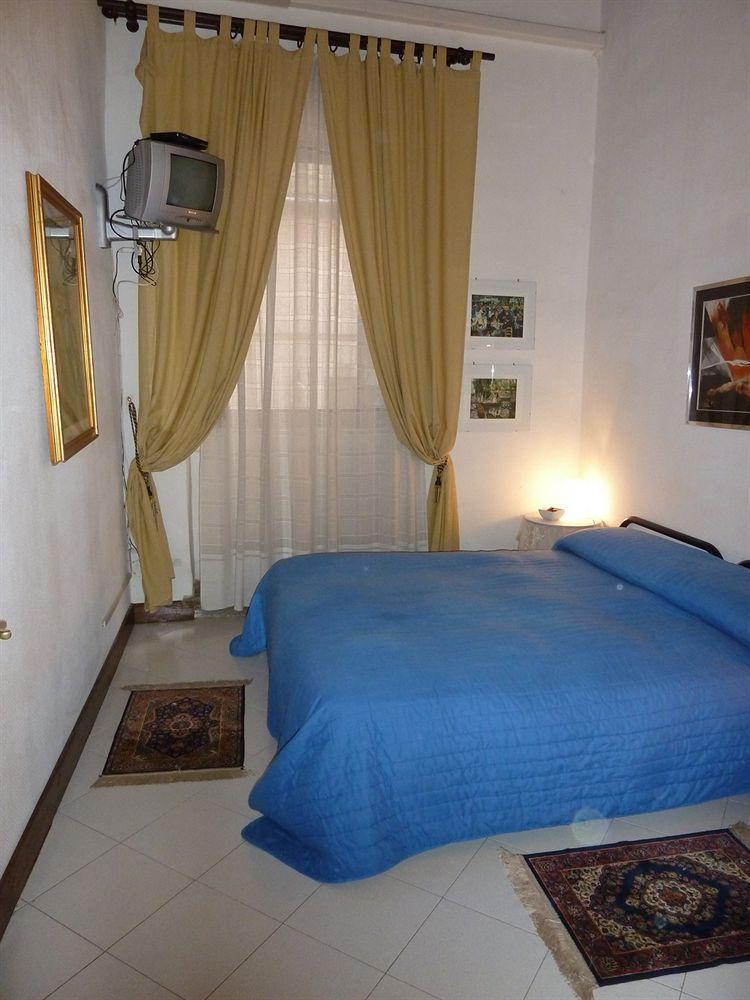 Bed and Breakfast Bb Santa Rosa à Viterbe Extérieur photo
